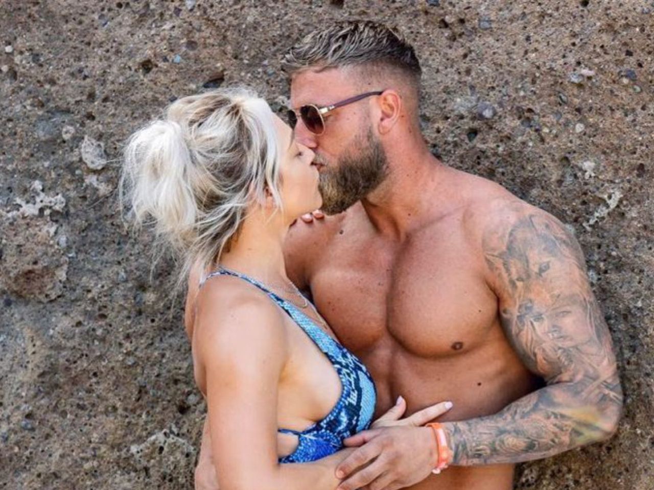 Best OnlyFans Couples (2023)